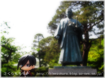 05suwarase.jpg